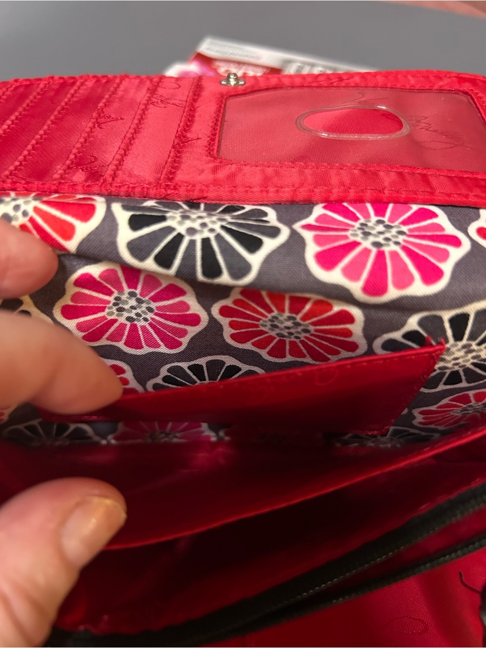 NWOT cherry. 🍒Vera Bradley Floral Quilted Trifold Wallet - Pink & Red - Picture 7 of 12